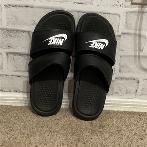 Nike Benassi duo black slide